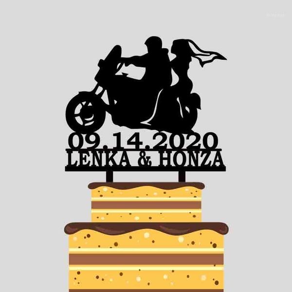 Topper per torta nuziale personalizzato per motocicletta Coppie personalizzate Nome Data del matrimonio Sposa e sposo in sella a motocicletta Cake Topper YC2171