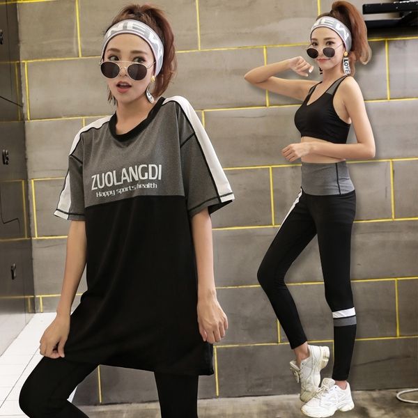 

2vmmx yoga clothing women's sportswear fitness set yoga sports suit fitness suit sports sleeve three-piece short color matching polyest, Gray