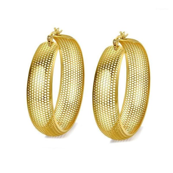

dropshiping vintage hollow style big round earring golden stainless steel earing women jewelry1