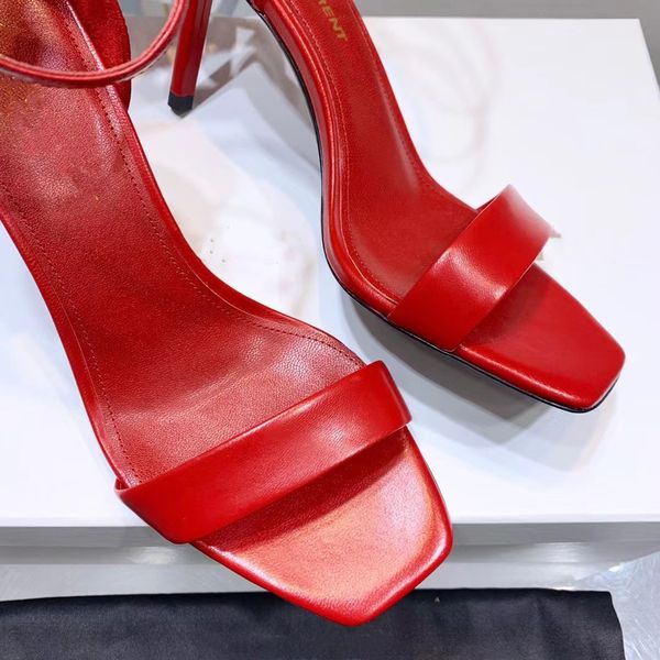 

2023 amber versatile minimalist one line high-heeled sandals classic slender mink upper in a variety of styles size35-40, Black