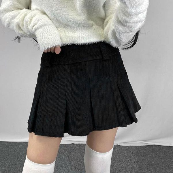 

skirts women's fashion solid color corduroy pleated short skirt, Black
