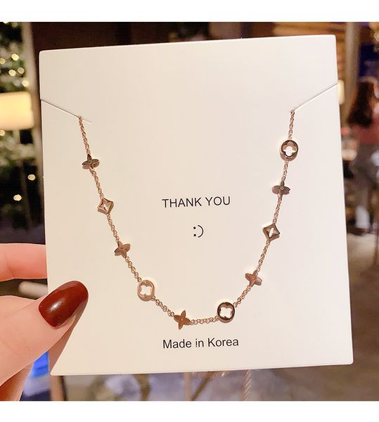 

2021 light luxury korean fashion 18k gold round four-leaf clover fashion women simple clavicle chain titanium steel single diamond necklace, Silver