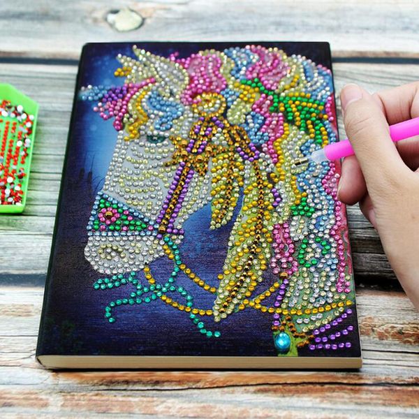 A5 caderno diy criativo especial em forma de diamante pintura unicórnio caderno diário diamante bordado diamante cruz ponto artesanato presente 201202