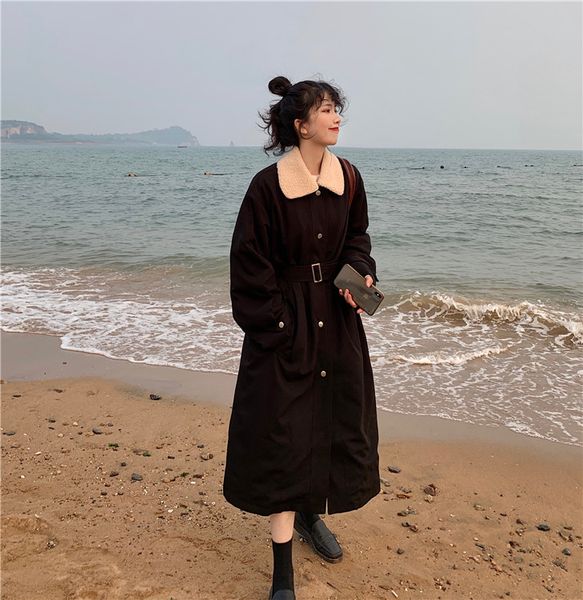 

loose and versatile medium length cotton jacket with lapel, Black