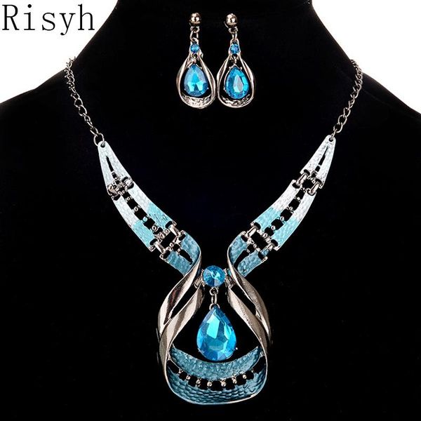 

risyh new stylish luxury atmosphere drops gem ladies necklace, Silver