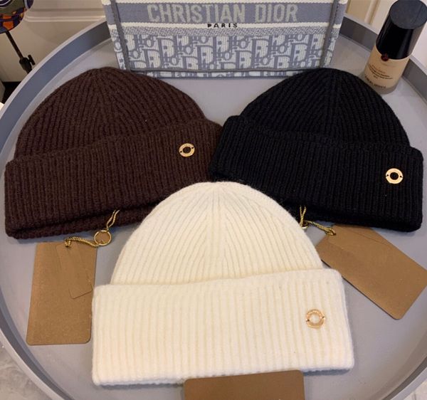 

classic knitted hat makes the overall shape more complete and fashionable. it is very beautiful with down jacket, leather coat, warmth and l, Blue;gray