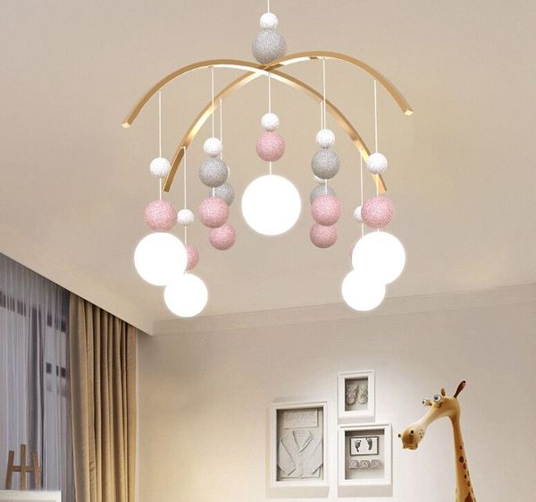 Candelabro moderno nórdico LED Creative Simple Children's Room Deco Chandelier Iluminação Rosa / Blue Glass Ball Quarto Pendurado Lâmpada