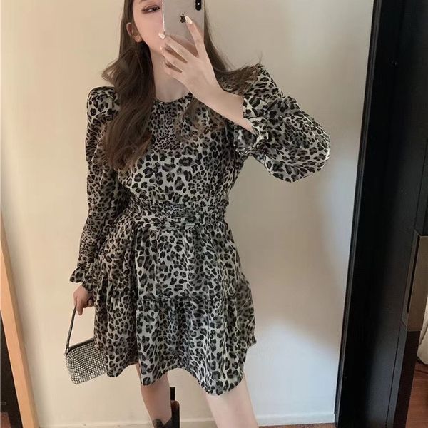 

2020 autumn new net dress red big size temperament lazy style leopard print lotus leaf waist waist show thin sweet cool style dress scjeg sc, Black;gray