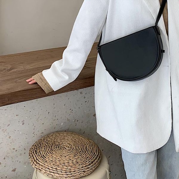 

pu leather 2020 new simple semicircle saddle handbag female bag for women ins wild retro black armpit shoulder messenger bag