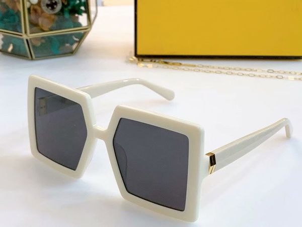 

2021 new classic women's sunglasses designer women's sunglasses square frame fashion trend anti-uv lenses a11, White;black