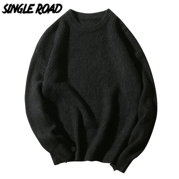 

singleroad oversized mens knitted sweater men winter solid pullover sweaters hip hop harajuku korean black sweater men 201120, White;black