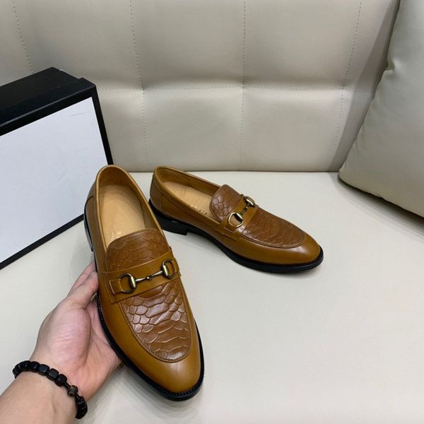 

mens luxury g brand black spikes new mens loafers luxury shoes denim and metal sequins casual men shoes