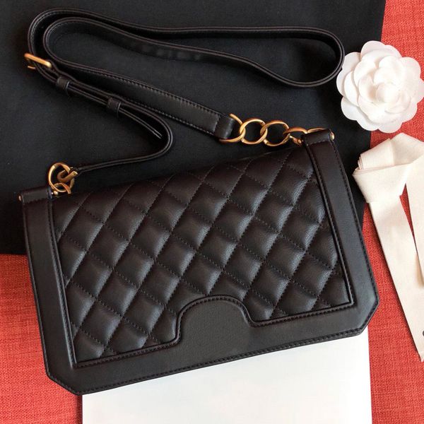 

bags handbag 2020 bag selling handbag classic shoulder designer fashion new aqabn, Red;black