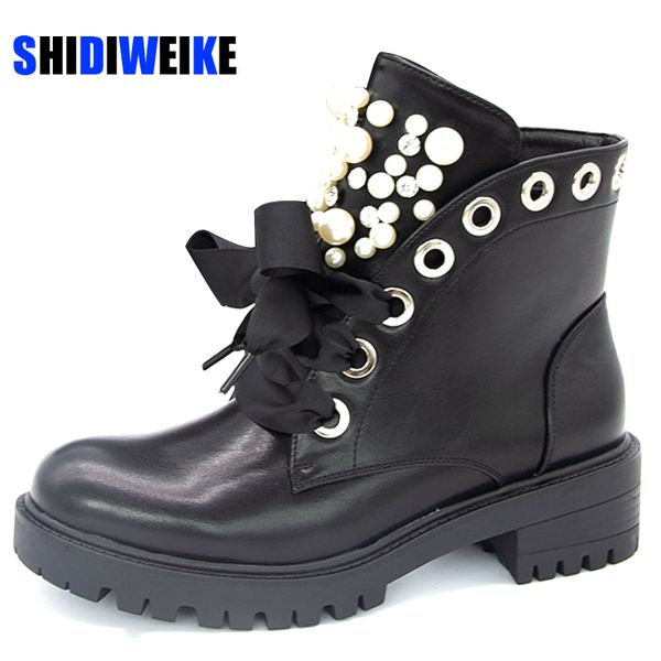 

женщины короткие сапоги женские кожаные ботильоны осень платформы мотоцикл обувь для женщин в punk winter pearl заклепку обувь 201020, Black