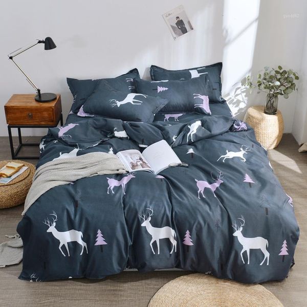 

3/4pcs twin full  king size bedding set luxury cartoon deer family bed sheet duvet cover pillowcase single double bed set1