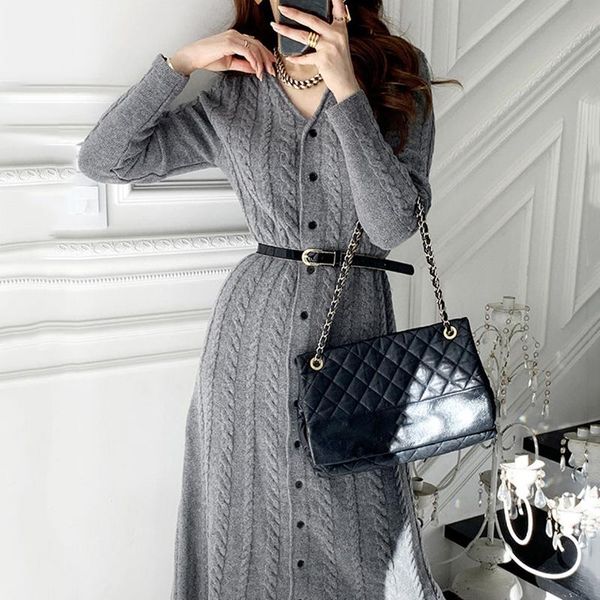 

ewq] 2021 spring jumper female casual v-neck solid color long sleeve over knee minimalist knit sweater dress with belt 8q514, Black;gray