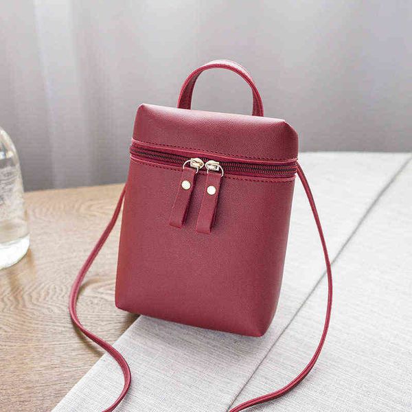 

small bag female messenger bag korean version versatile mini summer single shoulder diagonal span vertical change mobile phone bag 035, Red;black