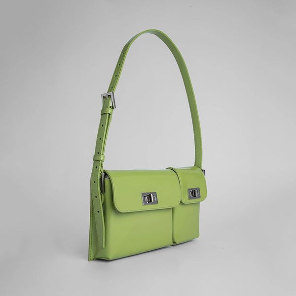 

2021 new messenger purse small female shoulder bag in avocado pouches 7dxc