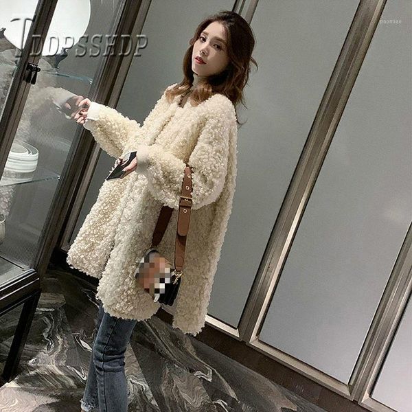 

2020 winter round neck imitation lambswool women coat chic loose female overcoat1, Black;brown