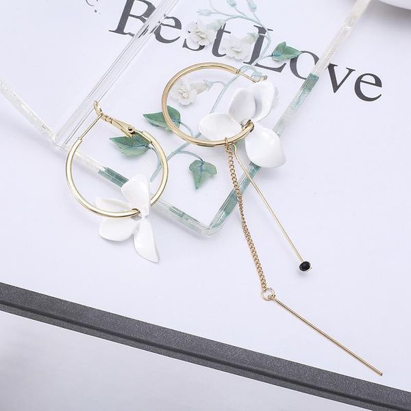 

new korean 2020.metallic white flower studs, geometrically asymmetrical long fringed earrings for stylish women, Golden;silver