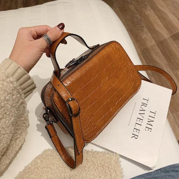 

female shoulder bags women's handbags strap flap crocodile pu letter zipper handle casual ladies crossbody bags fashion tote