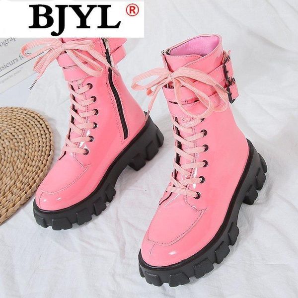 

2020 winter new patent leather ankle boots women fashion double buckle platform casual boots woman warm zipper botas mujer1, Black