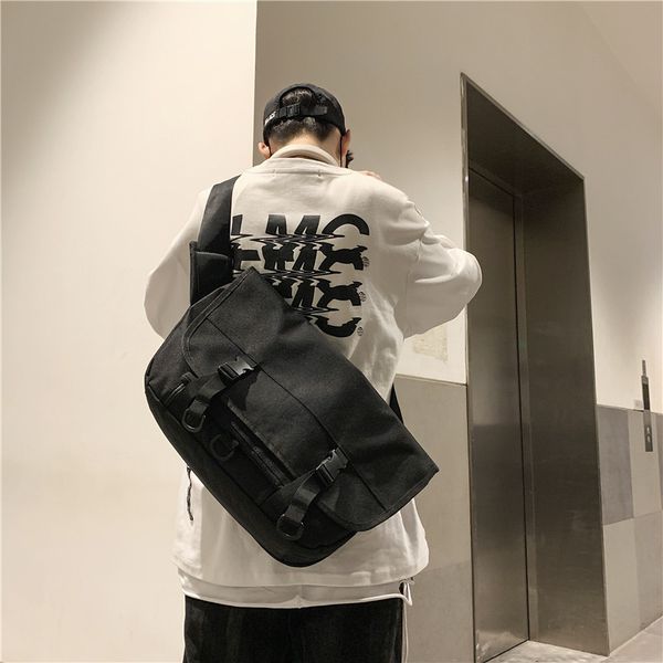 

new ins fashion men's shoulder straddle leisure versatile motorcycle female campus style large capacity travel bag c1111