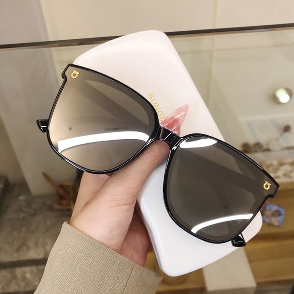 

sunglasses women anti uv 2020 fashion big box face, dark glasses, shake the net, red tiktok, White;black