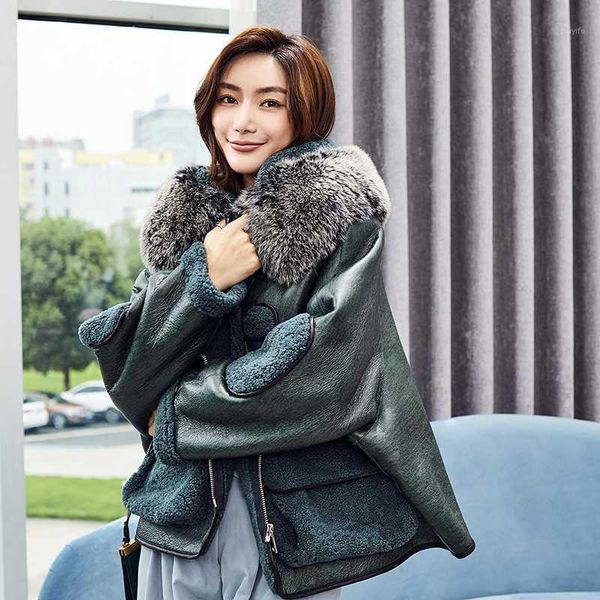 

2020 new real fur coat women winter nature merino sheep fur jacket collar korean shearling women overcoats1, Black