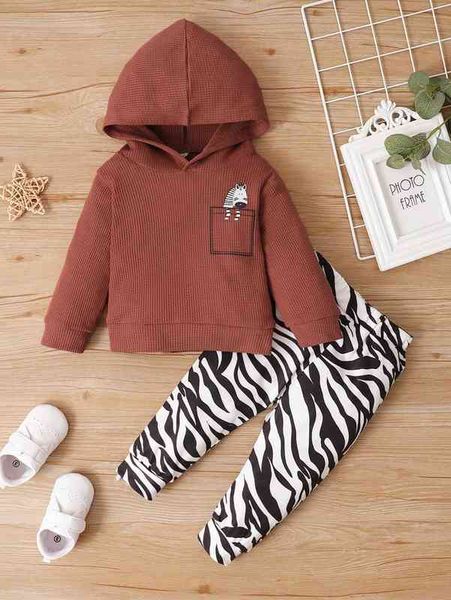 

baby zebra print waffle knit hoodie & sweatpants she, White