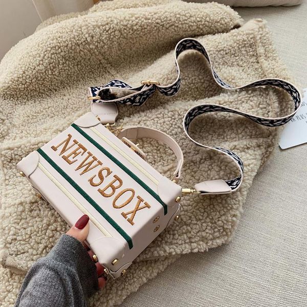

woman bag shoulder bags fashion small box bag embroidery letter handbag shoulder diagonal simple fashion all-match female