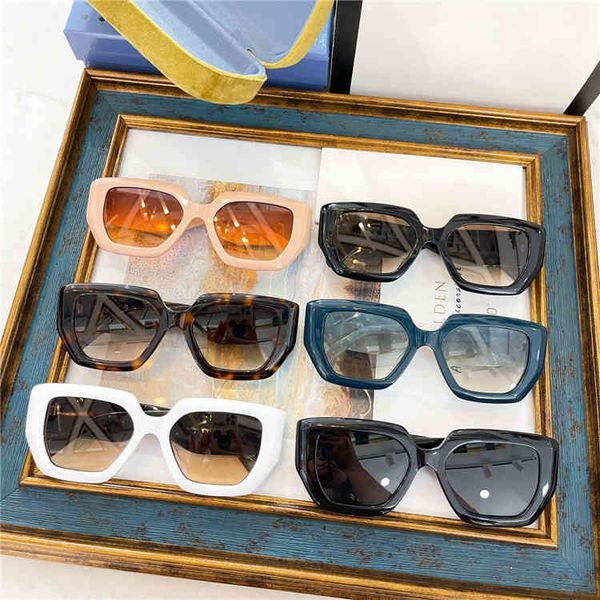 

2022 factory wholesale family fashion trend plate square sunglasses star same style sunglasses, White;black