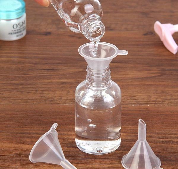 

transparent mini plastic small funnels perfume liquid essential oil filling funnel kitchen bar bbybki bdesports