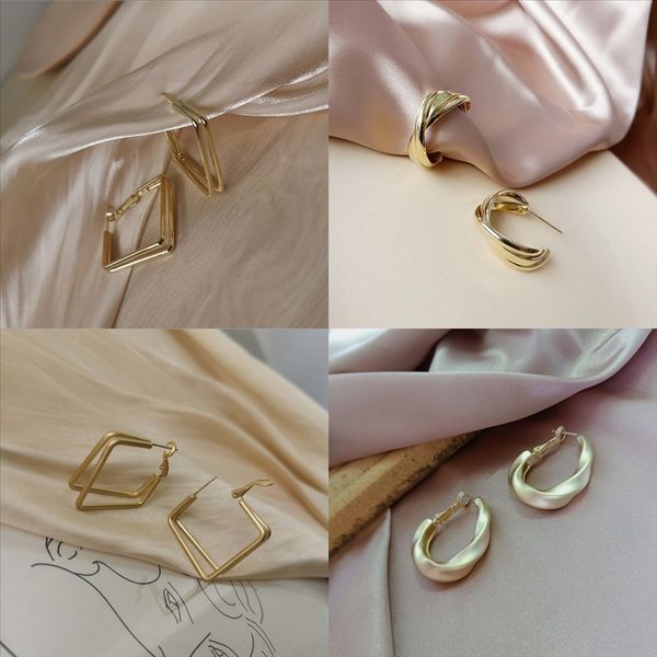 

328 aensoa small gold silver flowers color luxury stud earrings for women vintage geometric earring display stand cute floral metal, Golden