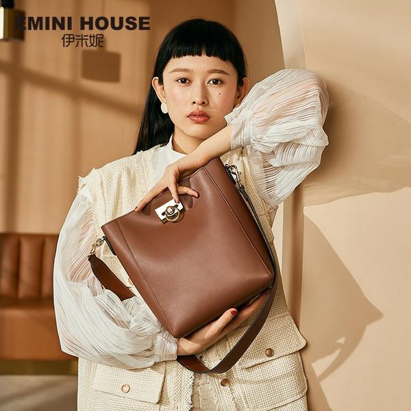 

emini house diamond lock bucket bag high capacity split leather shoulder bag luxury handbags women bags designer crossbody bags
