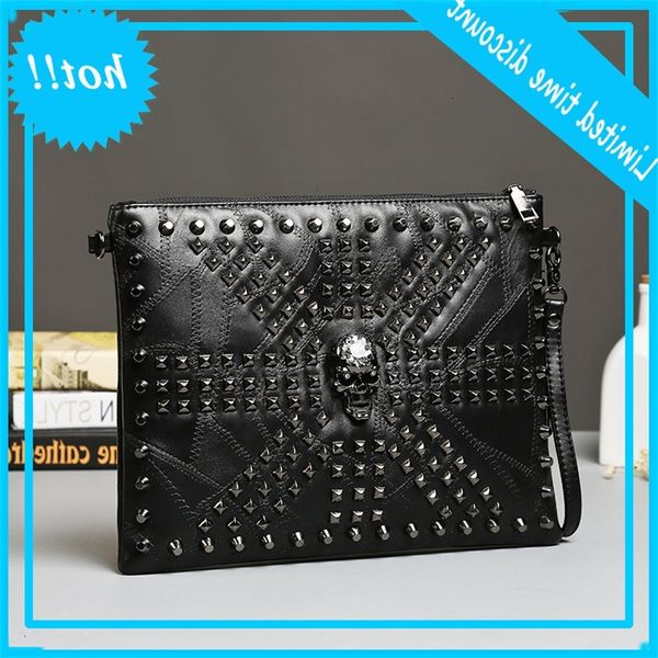 

single shoulder korean men's new fashion splicing soft leather hand rivet small bag trend