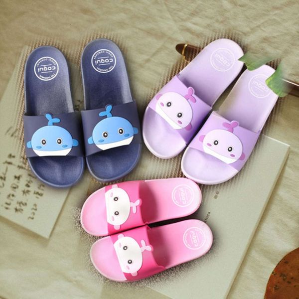 

2020 new men's and women's parent child couple cartoon children's summer home indoor cool slippers, Black;red