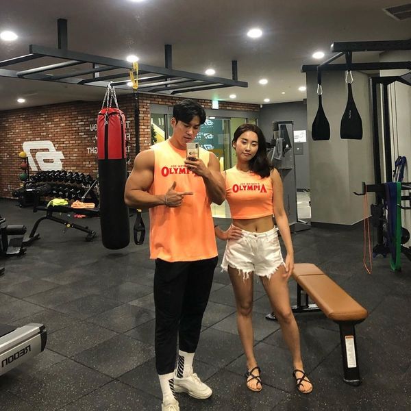 

wtg2y othello china summer new couple fitness t-shirt men' vest nean8 and women' bodybuilding training sleeveless vest, White;black