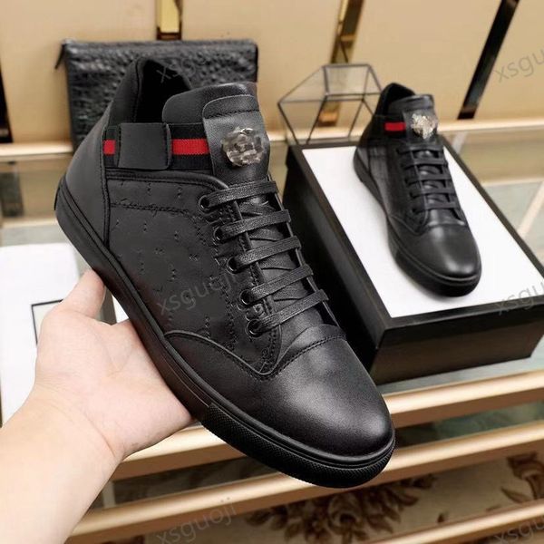 

2020 men canvas shoes breathable classic flat male brand footwear men's causal shoes new spring summer lusso sneakers for men, Black;red