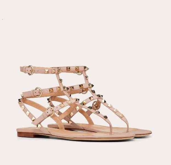 

women luxury designer flip flop sandals summer fashion rivets calfskin leather rock studs lady gladiator eu35-43, Black
