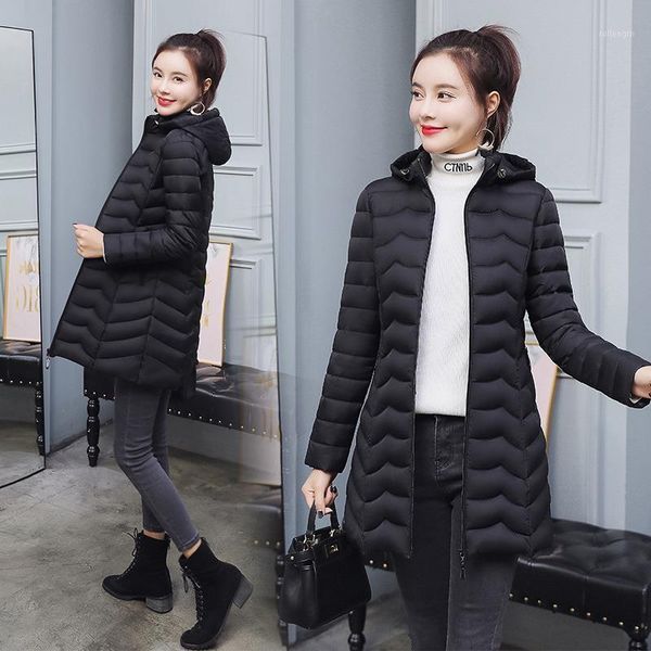 

2020 winter jackets women down long coats female hooded ultra light portable warm fashion mother solid parkas casacos w2591, Black
