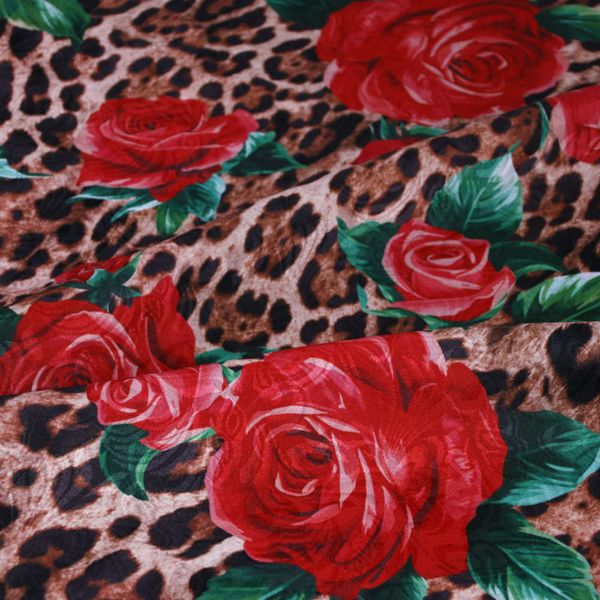 

polyester fabric made of pink leopard print, sewing and cloth8uy, Black;white