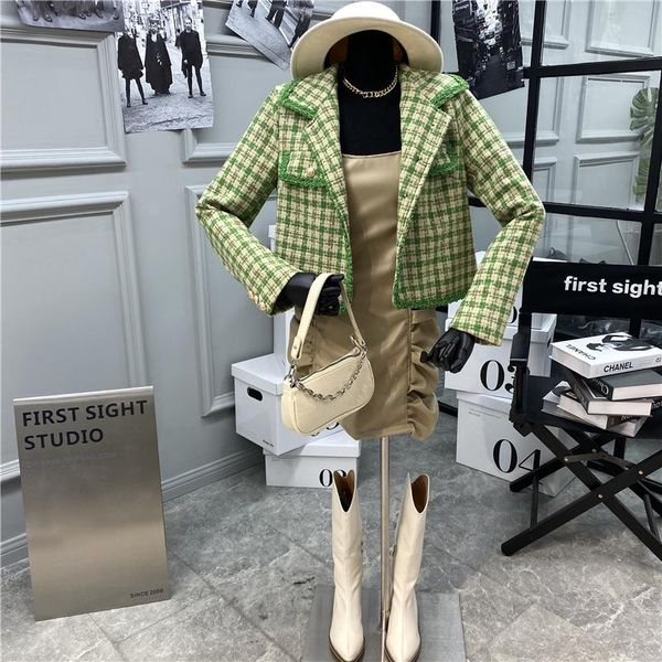 

2021 new green long sleeve jacket women's retro slim plaid jacket streetwear spring/autumn plaid single breasted woman parkas, Black;brown