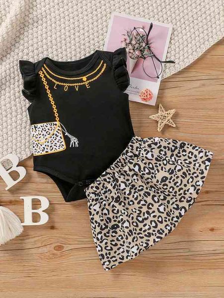 

baby leopard & letter graphic ruffle sleeve bodysuit & skirt she, White