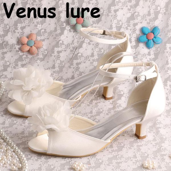 

flower embroider women heel shoes 2021 summer sandals with ankle strap, Black