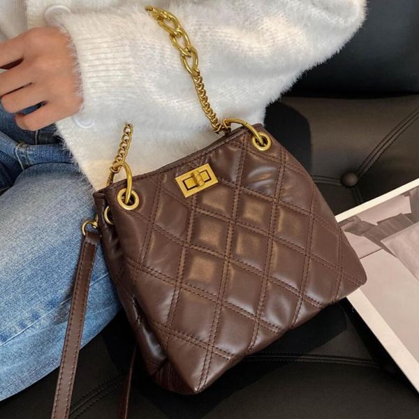 

vintage lattice tote bucket bag 2020 fashion new pu leather women's designer handbag chain shoulder messenger bag