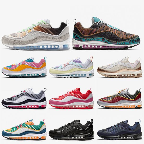 

2021 fashion women mens running shoes la mezcla bhm mens trainers solar red rose gold barely rose women sneakers trainers