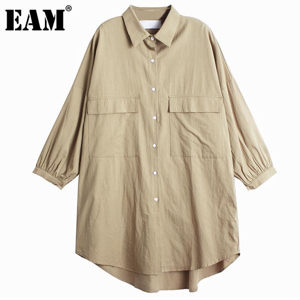 

eam] женщины khaki нерегулярные сплит большой размер блузки новый отворот с длинным рукавом свободная подходящая рубашка мода прилив весна, White