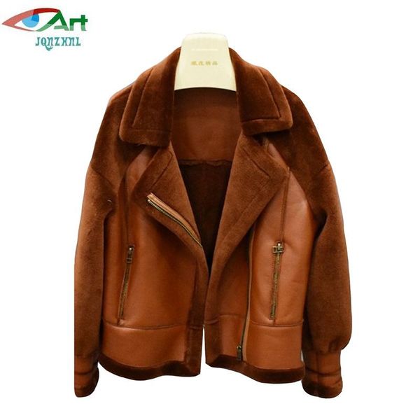 

jqnzhnl 2021 new winter women short leather jackets coats fashion women turn down collar lamb wool stitching leather jackets p08, Black