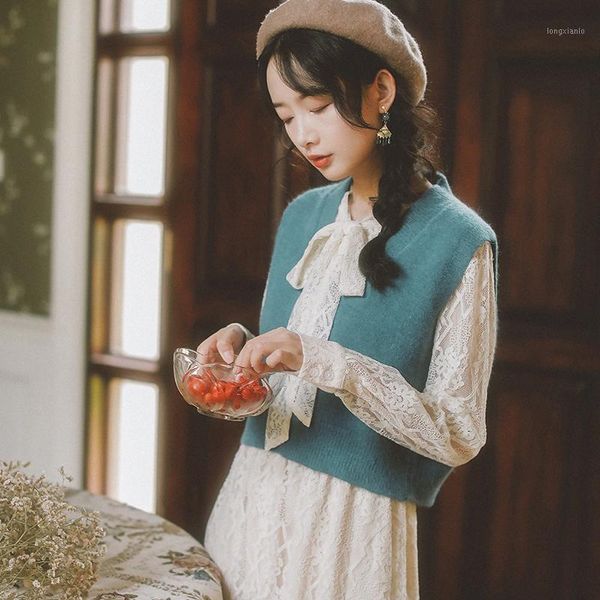 

2020 new fashion women's clothing sleeveless v-neck pullovers sweaters for women1, White;black